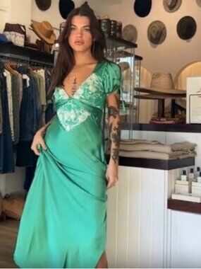 FP Free People Cooper Maxi Dress Verdis Green Satin Embroidery Size 14 $250 CAN